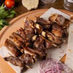 Бараньи семечки (ребра на углях)